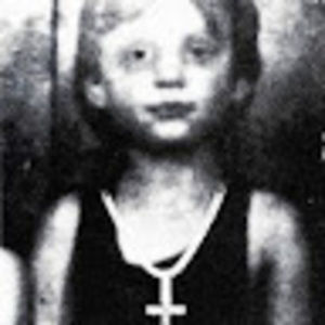 Meet your Posher, Cesar